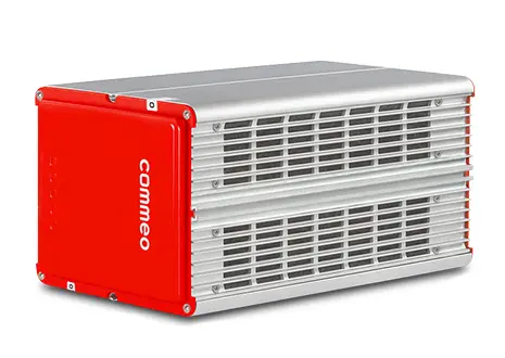 The picture shows a Commeo energy storage block with pouch technology.