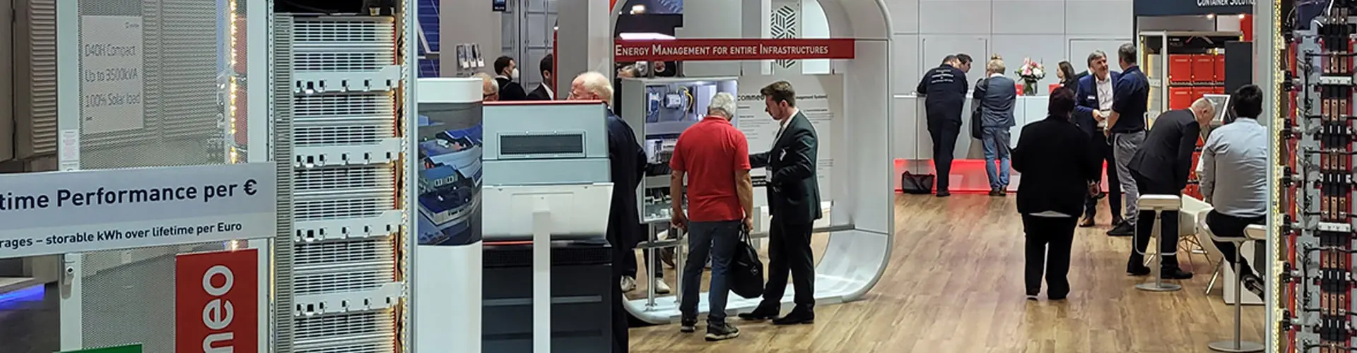 The picture shows the Commeo booth 2022 at the EES in Munich.